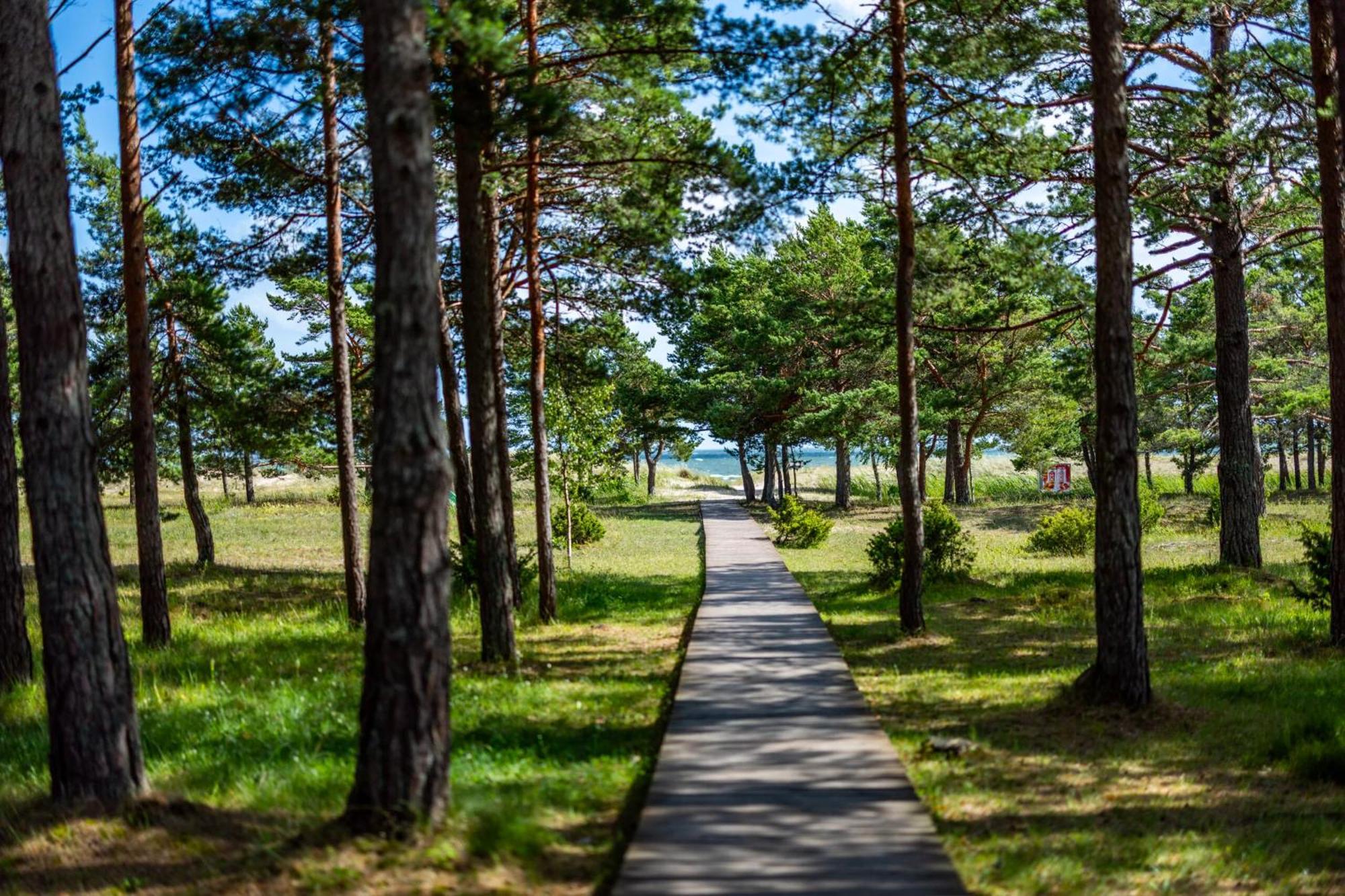 Saaremaa Rannahotell ' Beach Hotel Mandjala Exterior photo