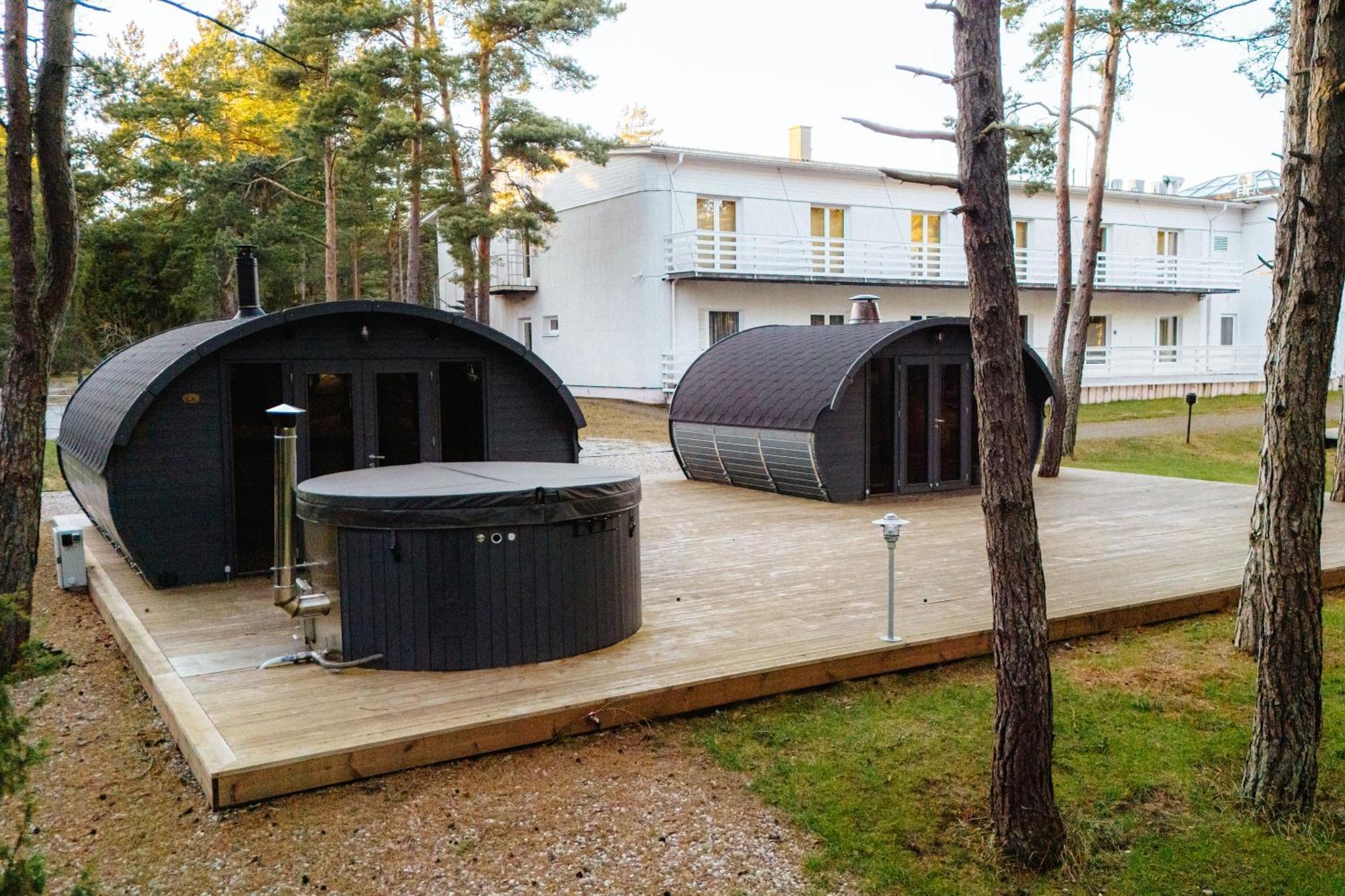 Saaremaa Rannahotell ' Beach Hotel Mandjala Exterior photo